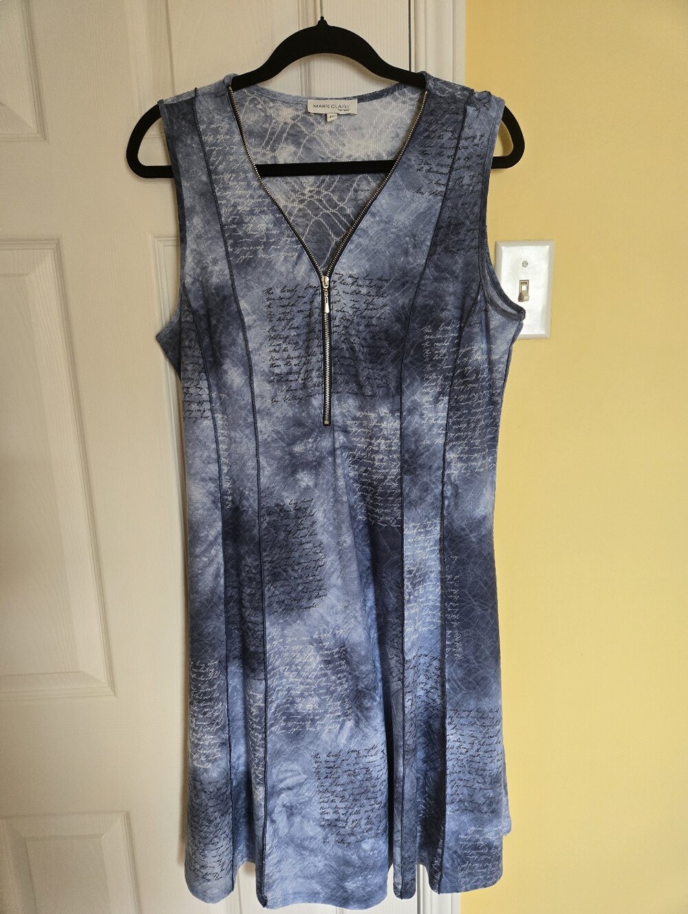 🌀MARIE-CLAIRE A-Line Dress With Cursive Scipt Writing